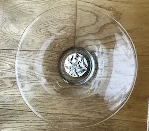 Corry Ammerlaan - Artihove, grote zware schaal met verzilverde plaquette kopen? Bied vanaf 1!