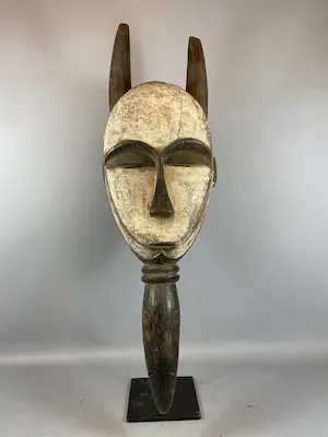 Dogon - 220641 - Tribal used African Aduma mask - Congo. kopen? Bied vanaf 45!