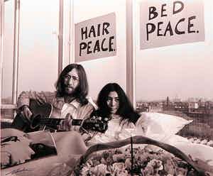 Nico Koster - Foto, John Lennon en Yoko Ono in het Hilton hotel verkocht voor € 100!