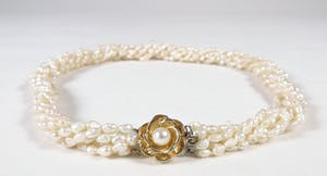 Set van collier en oorbellen met barok parels kopen? Bied vanaf 1!