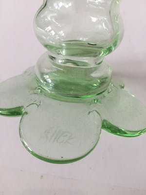 Borek Sipek - Groene karaf/ vaas met 2 rose glazen , ca 1995 kopen? Bied vanaf 49!