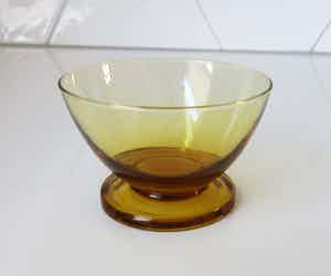 Max Verboeket - Amber Fruitglas model K1 servies Carnaval verkocht voor € 1!