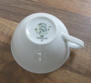 Hutschenreuther - Vijf kop- en schotels Maxim's Paris decor Marquis ontwerp Pierre Cardin kopen? Bied vanaf 25!