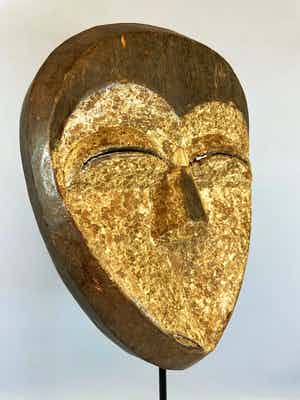 Kwele - 210730 - African Kwele mask - Gabon. verkocht voor € 45!