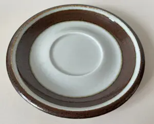 Arabia - Twee kop- en schotels servies Karelia - ontwerp Anja Jaatinen-Winquist kopen? Bied vanaf 25!