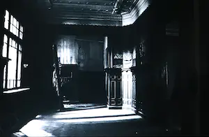 Andrei Petrescu - C-print op alubond, Still there - Ingelijst (Groot) kopen? Bied vanaf 1!