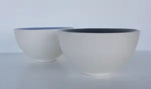 Olav Slingerland - Set van 2 puntkommetjes, Blauw geglazuurd aardewerk kopen? Bied vanaf 100!