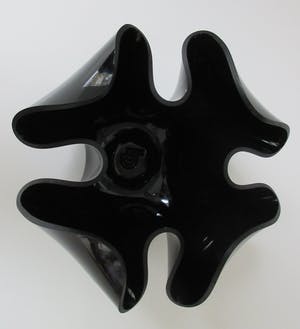 XT Rohm - Twee zwarte decoratieve plexiglas schalen/vazen kopen? Bied vanaf 1!