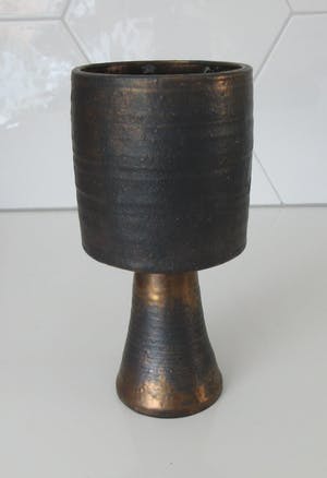 José Rodolfo Gonzales Mele - Brons geglazuurde Studio Keramische kelk kopen? Bied vanaf 20!