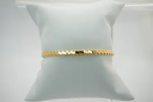 64 - relatief zware 22 karaat geel gouden "gevlochten" armband kopen? Bied vanaf 880!