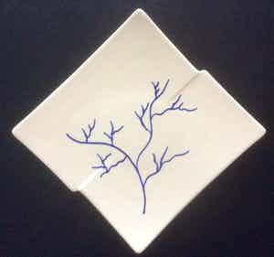 Niet of onleesbaar gesigneerd - TATJANA LIEPE - SCHAAL verkocht voor € 1!