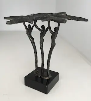 Corry Ammerlaan - Sculptuur “ De vier jaargetijden “. DE WINTER “ kopen? Bied vanaf 1!
