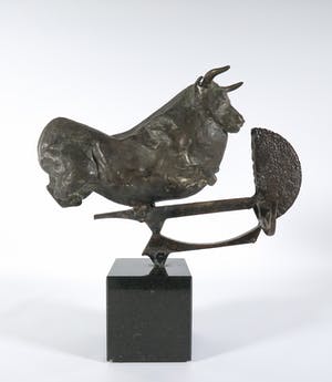 Wim Steins - Moderne compositie met stier in brons en ijzer kopen? Bied vanaf 1000!