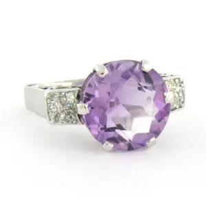 14k gouden ring met amethist en old mine cut geslepen diamant tot. 0.30ct kopen? Bied vanaf 460!
