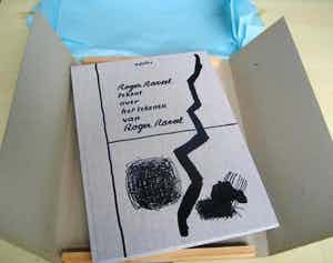 Roger Raveel - Raveel tekent over het tekenen verkocht voor € 125!