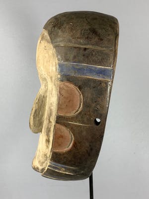 Eket - Tribal used Africa Eket mask from Nigeria kopen? Bied vanaf 35!