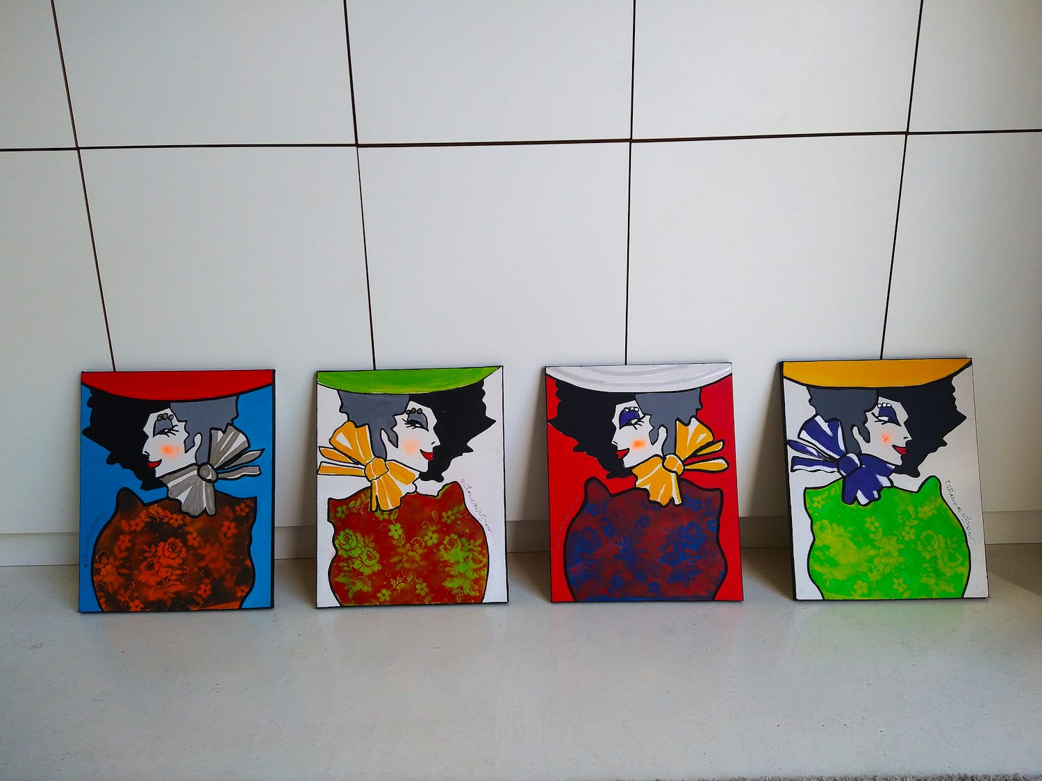 Erik Zwezerijnen - 4 Dames kopen? Bied vanaf 250!