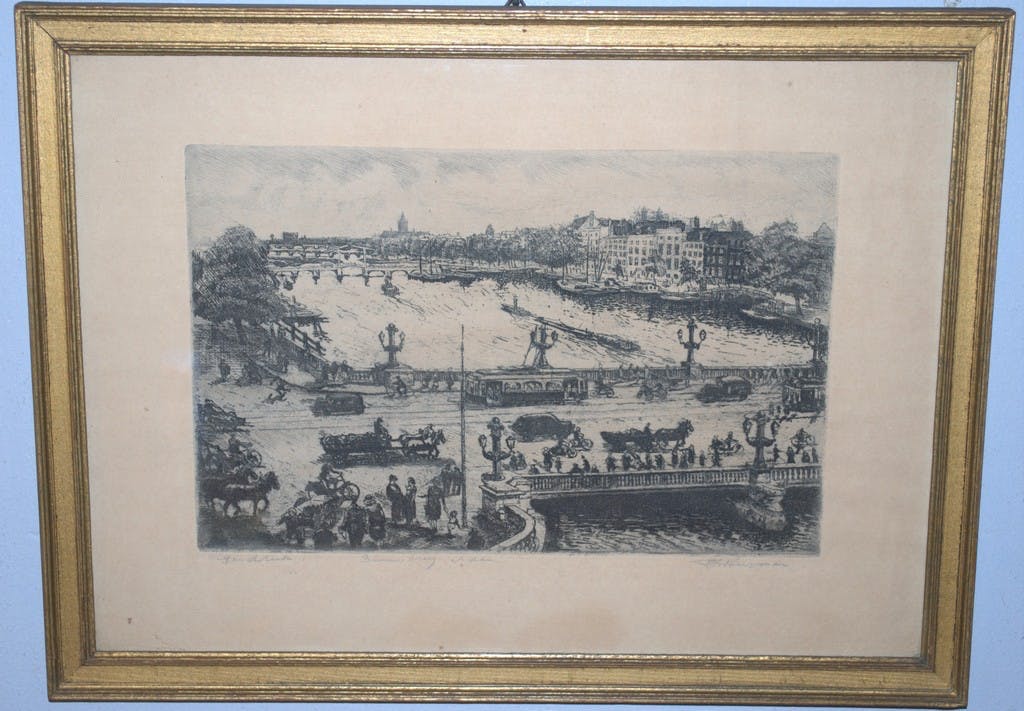 Toon Pluymers - Rond de Blauwbrug Amsterdam - mooi ingelijste ets, eigen druk door Toon Pluymers kopen? Bied vanaf 110!