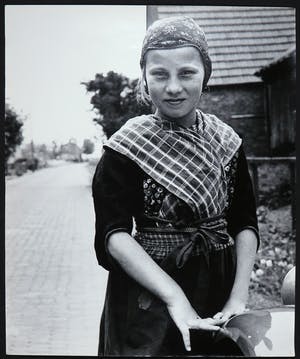 Marianne Dommisse - Foto, Meisje uit Staphorst kopen? Bied vanaf 1!