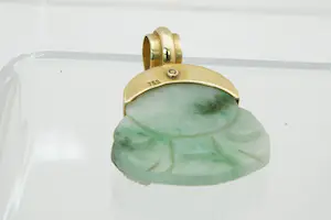 46 - Gedeeltelijk 18 karaat geel gouden hanger met lachende buddha kopen? Bied vanaf 120!