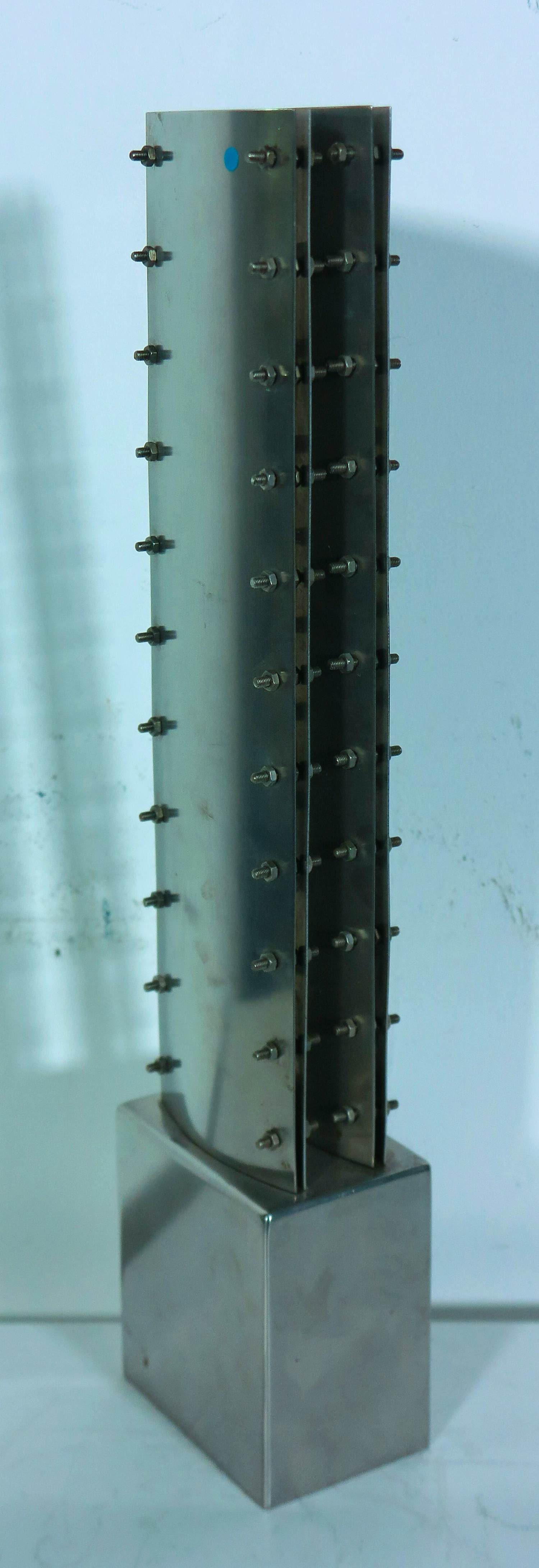 Phil van de Klundert - Sculptuur van aluminium, Ontwerp verkocht voor € 300!