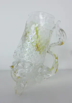 Yvon Trossèl - Prachtige 16-delige set van unieke drinkglazen en een kan kopen? Bied vanaf 225!