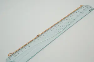 56 - Sierlijk en relatief lang -18 krt - rosé gouden "bolletjes" collier - 60cm kopen? Bied vanaf 540!