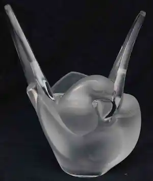 AcheterMarc Lalique - LALIQUE 'Sylvie' Love Birds Sylvie Vase LALIQUE? Enchérissez de 290!