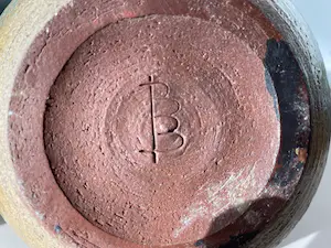 Niet of onleesbaar gesigneerd - Kunst Keramische steengoed flesvaas gesigneerd BB kopen? Bied vanaf 1!