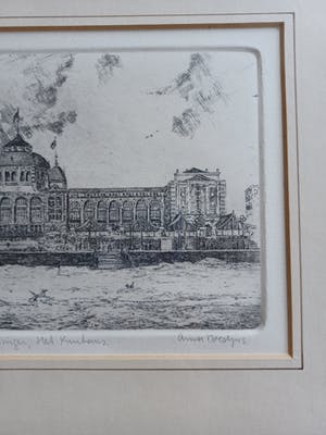 Anna Doedijns - Het Kurhaus kopen? Bied vanaf 5!