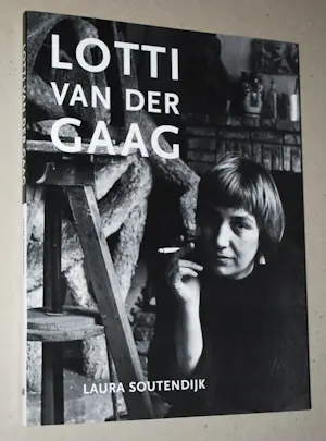 Lotti van der Gaag - softcover monografie met oeuvrecatalogus in nieuwstaat kopen? Bied vanaf 40!