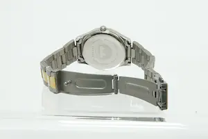 28-  Klassiek PULSAR Bicolor PH7542X1 quartz dames-polshorloge met datumvenster kopen? Bied vanaf 10!
