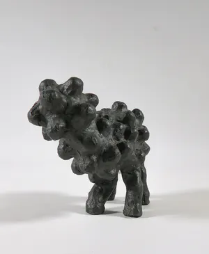 Christien Rijnsdorp - Twee dierfiguren van kunsthars, Lips & Bobbels kopen? Bied vanaf 1!