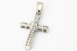 Fijn Wit-gouden 14 karaats Kruis/Crucifix hanger - met diamant - 0.20ct kopen? Bied vanaf 130!