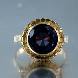 18K Goud - rood gouden ring bezet met een mystiek topaaz, ringmaat 18,25 (57) kopen? Bied vanaf 280!