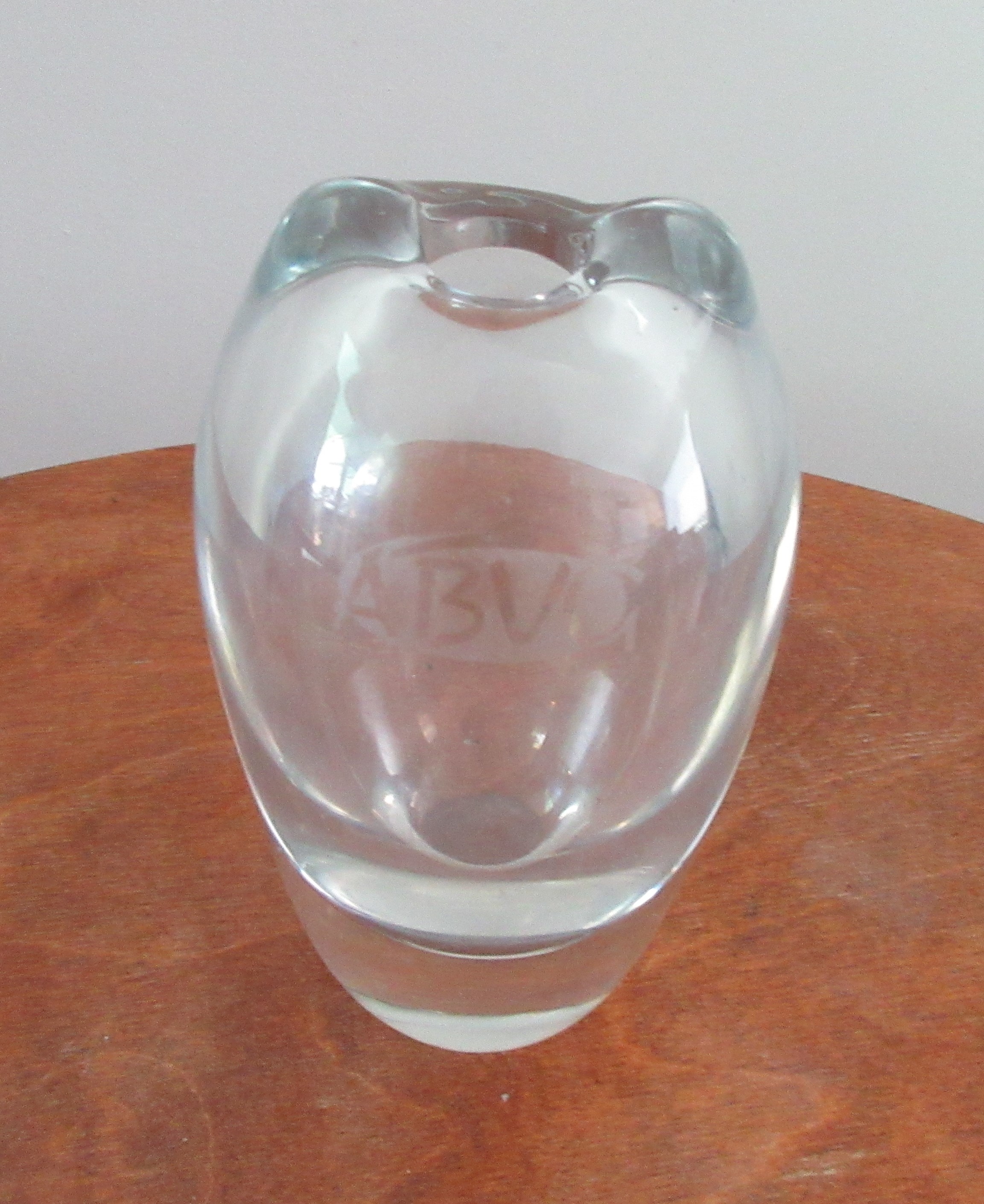 Floris Meydam - Blank glazen dikwandig vaasje kopen? Bied vanaf 7!