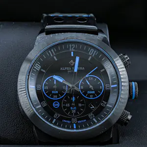 4 NIEUWE HORLOGES, JACOB ZECH, ALPHA SIERRA DEFCON, ROTORCRAFT GLIDER en SAVAGE kopen? Bied vanaf 600!