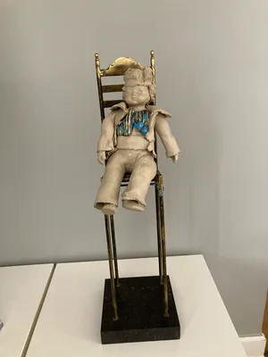 Dick Versluis - Jongetje op stoel kopen? Bied vanaf 35!