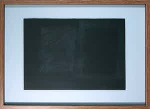 Joseph Beuys - Zeefdruk in grijs op zwart velijnpapier, uit Frammenti Veneziani - Ingelijst verkocht voor € 1!