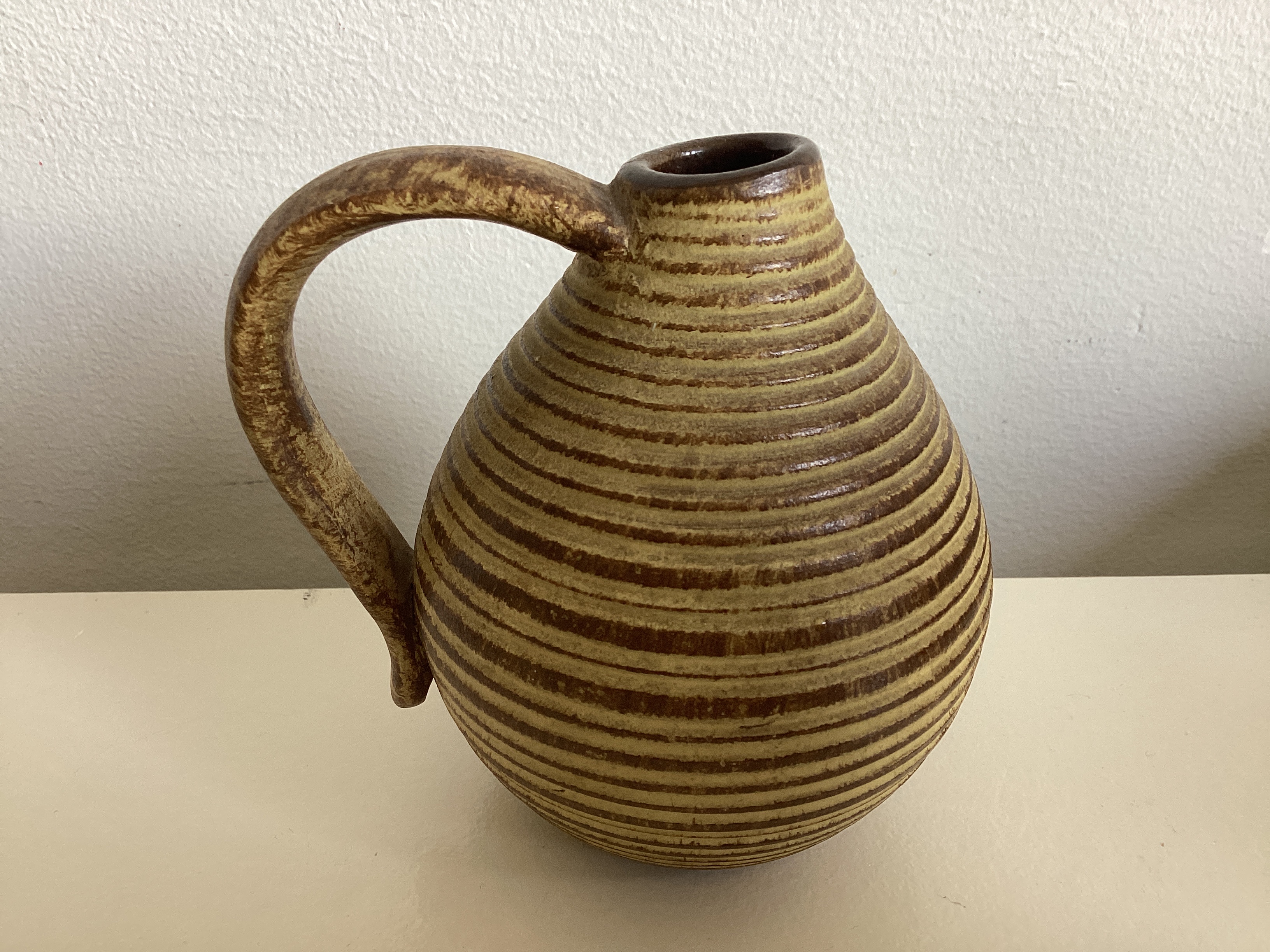 Buy Dümler & Breiden - Vintage Keramiek Vaasje? Bid from 40!