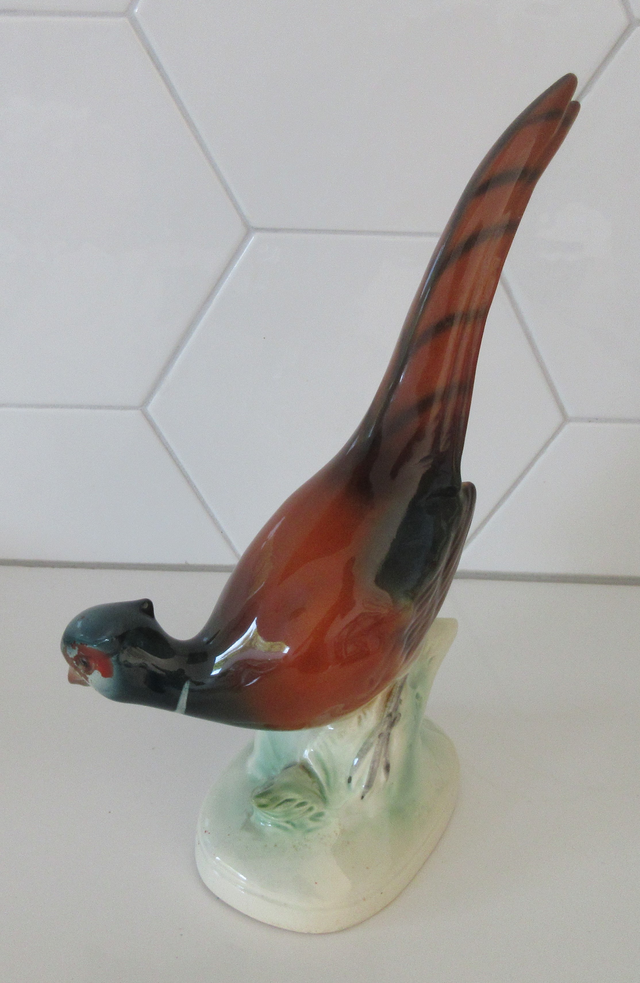 Niet of onleesbaar gesigneerd - Art deco aardewerken plastiek van een fazant kopen? Bied vanaf 1!