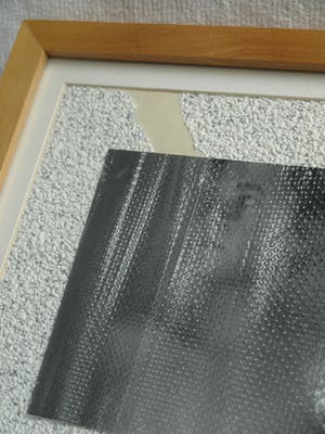 Niet of onleesbaar gesigneerd - Ingelijste gemengde techniek , Fotografie & collage , Portret - 1997 kopen? Bied vanaf 1!