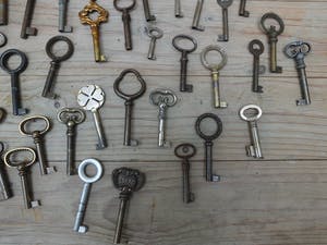 Curiosa - Partij sleutels van diverse afmetingen en metaal soorten. kopen? Bied vanaf 1!