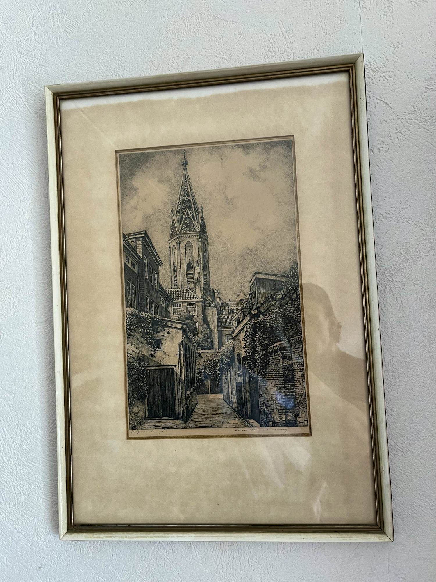 Cornelis Brandenburg - Stadsgezicht met kerktoren – Cornelis Brandenburg (1884-1954) – originele ets kopen? Bied vanaf 50!