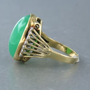 14k gouden ring bezet met chrysopaas en bolsjewiek geslepen diamant 0.20ct kopen? Bied vanaf 400!