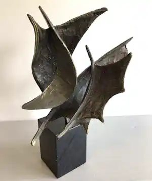 Bernadette Leijdekkers - Sculptuur “ De wind in de zeilen “ verkocht voor € 72!