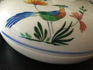 Faiencerie de Gien - grote bonbonniere Gien Oiseaux de Paradis. verkocht voor € 52!