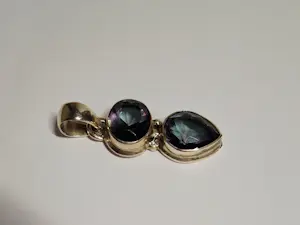 Nieuwe Handgemaakte hanger met mystic topaas kopen? Bied vanaf 45!