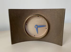 Paul Schudel - Bronzen klokje uitgevoerd bij Designum kopen? Bied vanaf 1!