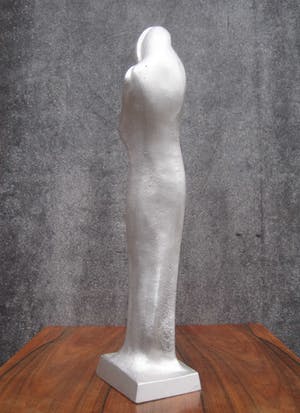 Heiligenbeeld - Maria met kind, ontwerp René Daemen. kopen? Bied vanaf 45!